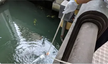 Collect microplastics
